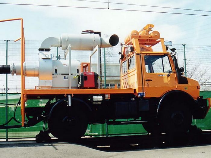 集塵ブロア車