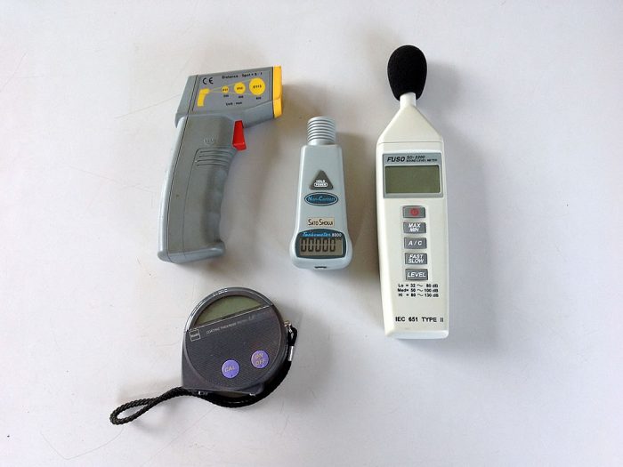 放射温度計・回転計・騒音計・膜厚計